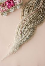 Aschblonde lockige Dreadlocks Foto 08