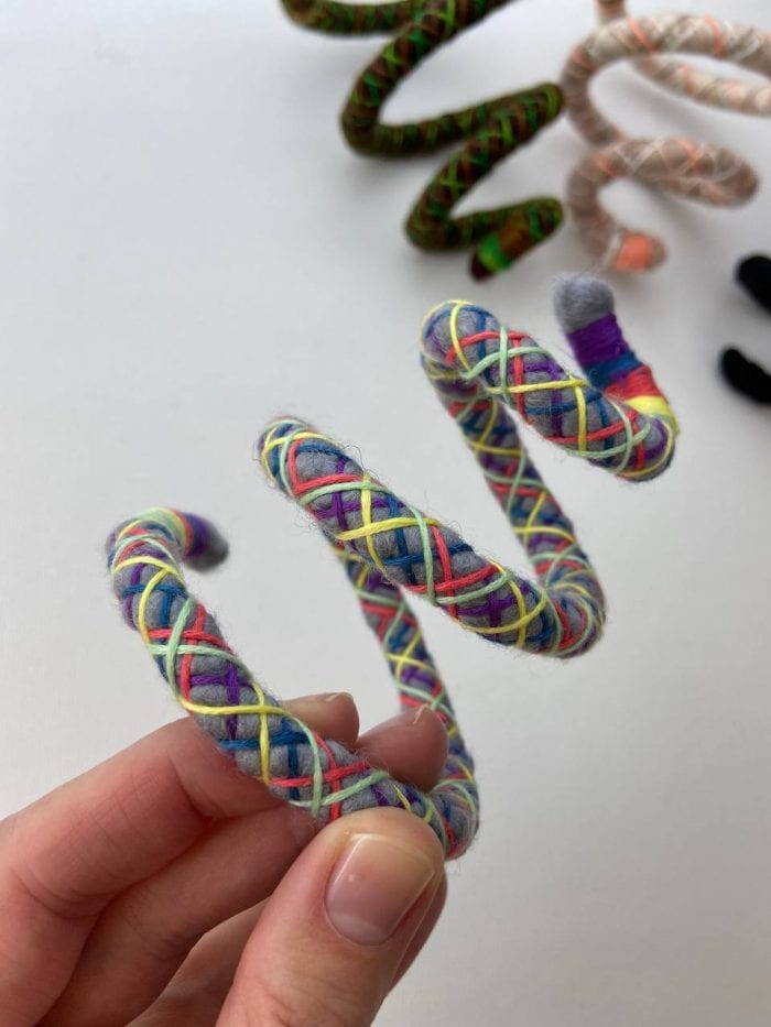 Regenbogen Spiralock für Dreadlocks