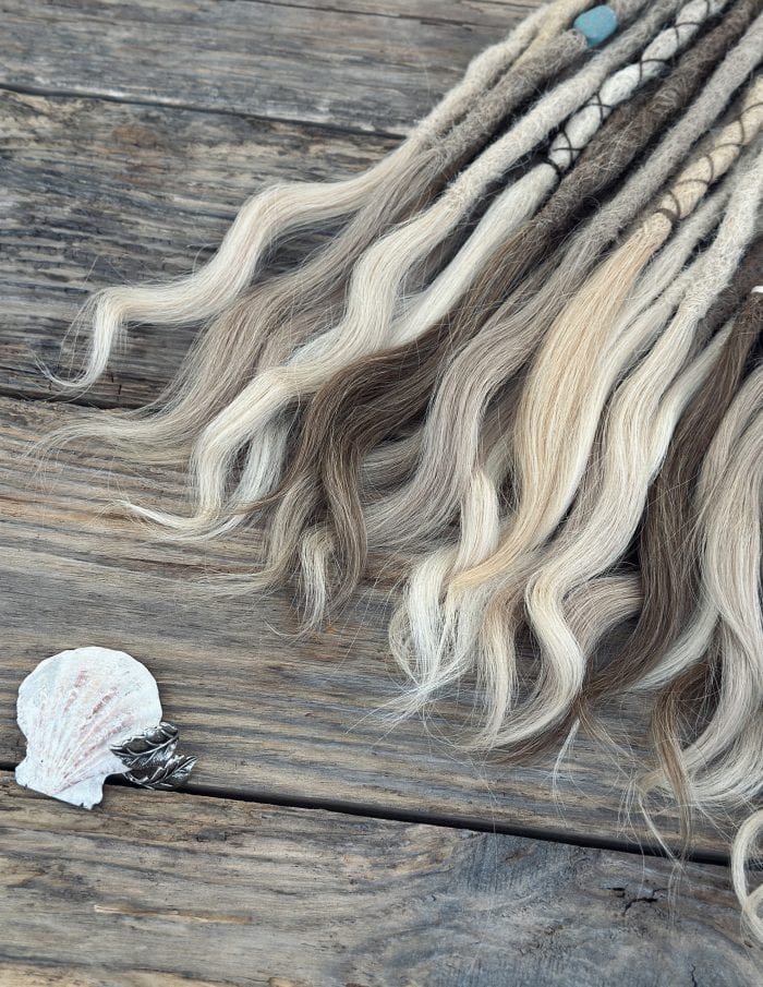 Driftwood blonde dreadlocks multiple lengths display – DaddyDread