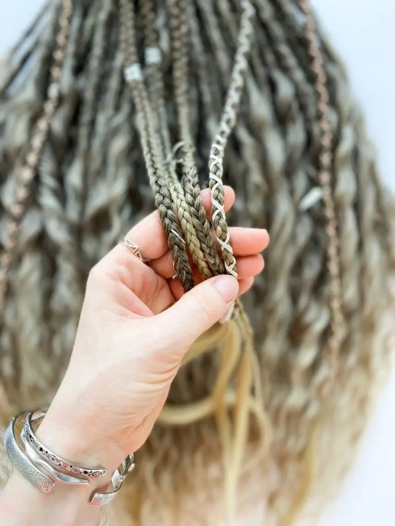 Curly Dreads – Light Brown to Blonde