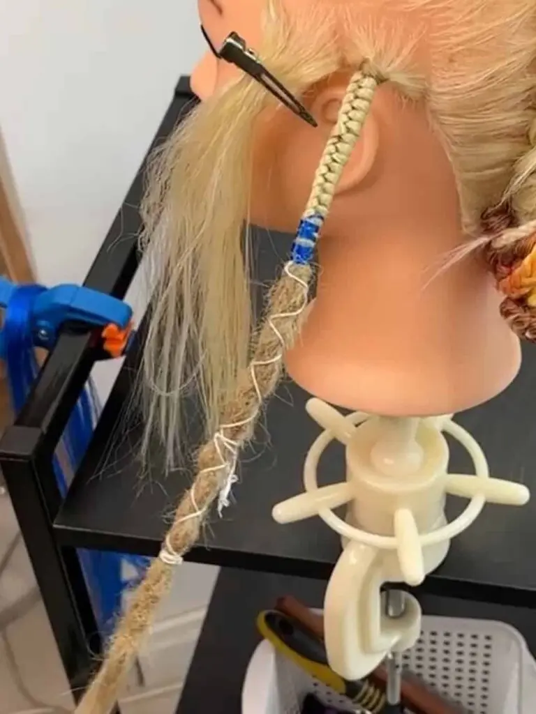 Lesson 5 — SE Dreadlocks: Classic Braid-In Method
