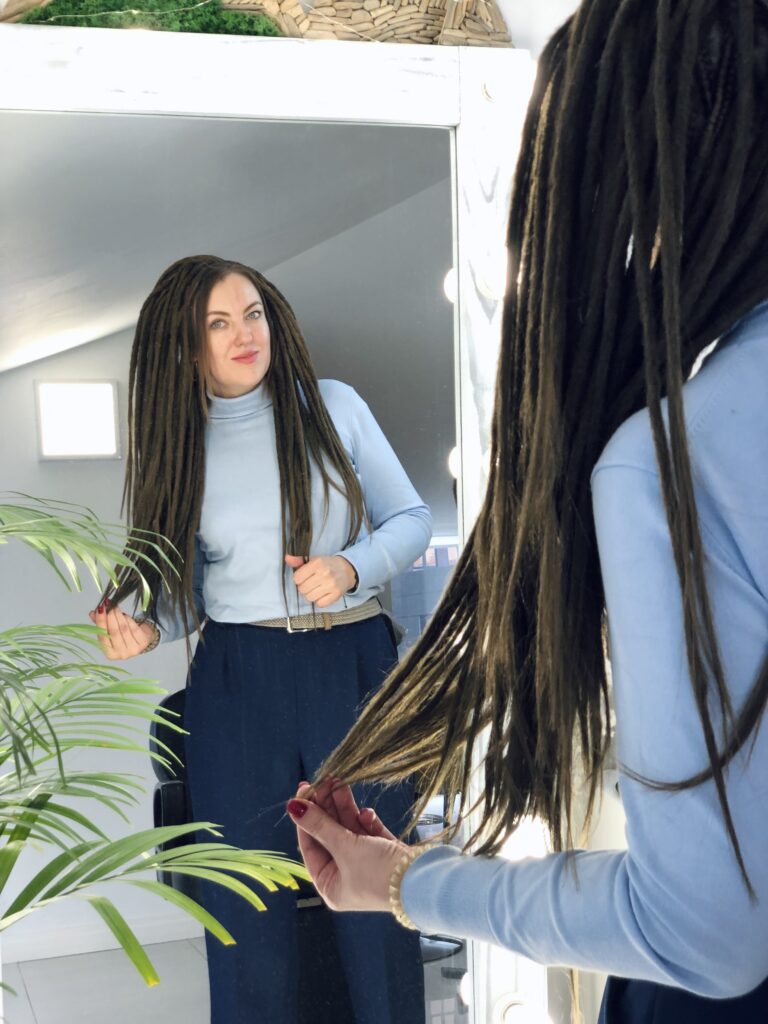 50 DE Glatte Dreadlocks Farblich Angepasst an die Naturhaarfarbe